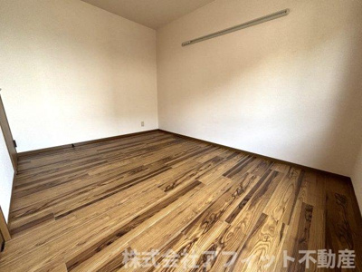 【寝室】 | ハピネス山田 Ｂ棟 | 北側の洋室6帖