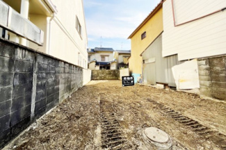 【外観】 | 現地にある看板が当社【ゆいホーム】です(＾◇＾)物件に関するご質問はいつでもお気軽にお問合せ下さい！！