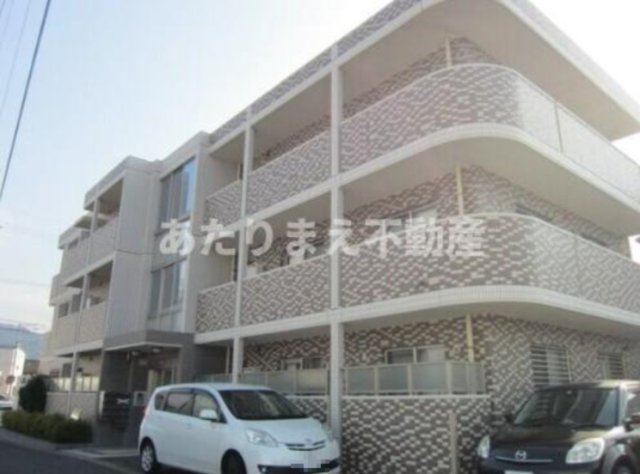 K・T Moraの駐車場