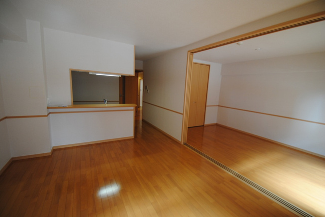 【洋室】 | スカイシャトレ日佐 | ※同建物別室の参考写真です