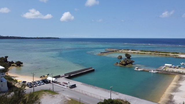 恩納村真栄田（全2区画オーシャンビュー）の周辺|目の前は恩納村の海が広がります♪（ドローン撮影）