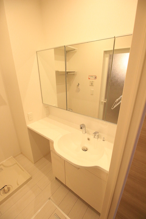 ベル・レーブ/ルーチェ・チアラの洗面所|広い洗面スペースです★