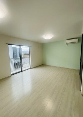 【居間・リビング】 | 福岡県中間市中尾2丁目