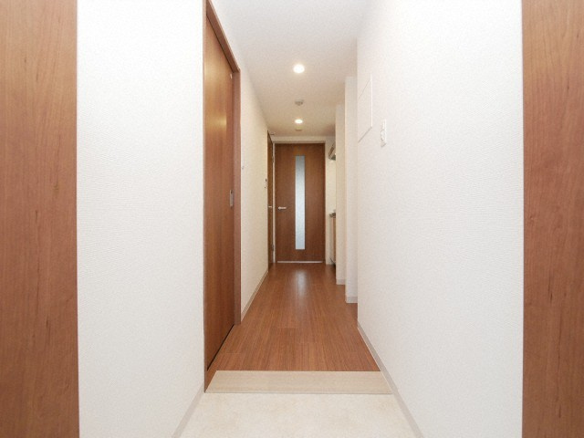 Metrosa弁天町の玄関