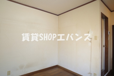 【寝室】 | ブラウンコート