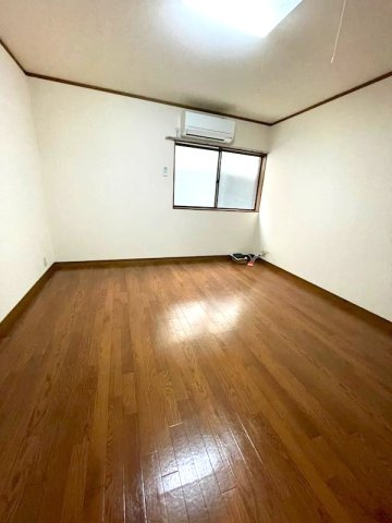 西宮サンハイツの居間・リビング|ゆったり過ごせるリビングです