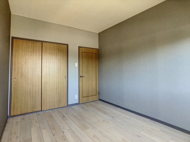 リエゾン原の洋室