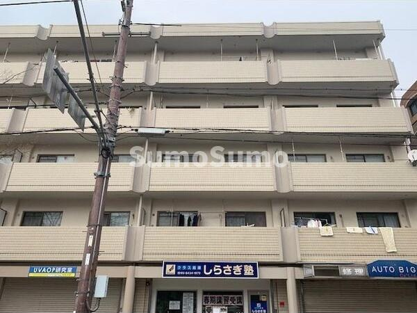 ラヴィーナ武庫之荘の外観