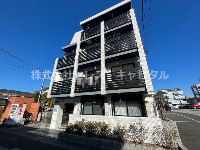 フローラ舞浜の外観