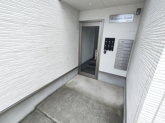 ラミアアルテ岩槻のエントランス|エントランスです