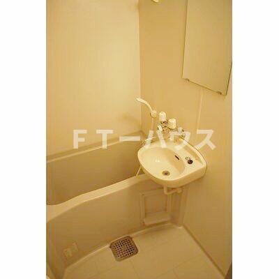 アムール　エチゴの寝室