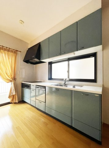 中央通二丁目一戸建のキッチン