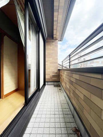 中央通二丁目一戸建のバルコニー