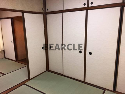 【収納】 | 上鳥羽高畠町貸家 | こまごまとしたものを収納できそうですね