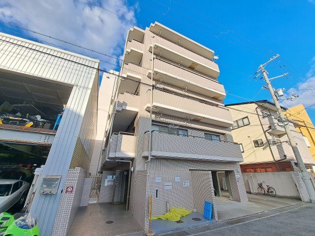 ベル上甲子園の外観
