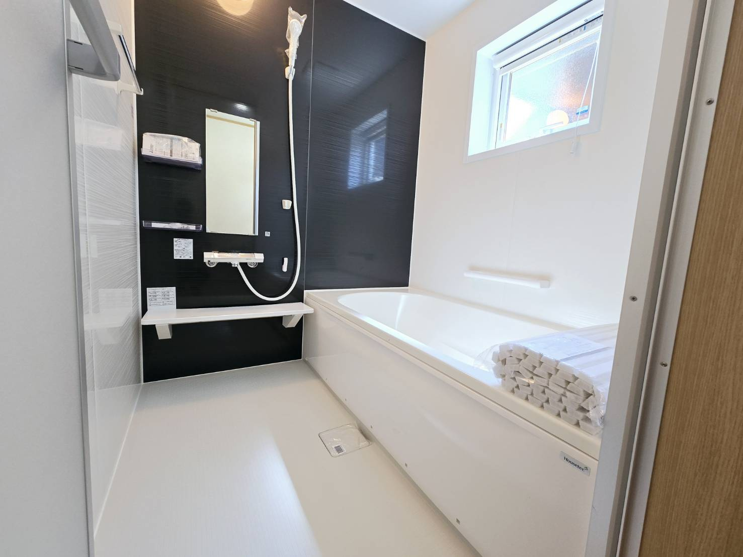 八戸市多賀台3丁目　A棟　新築建売の浴室