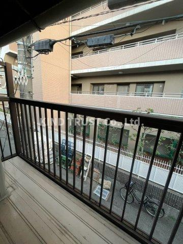 Re.Terrace本庄東02のバルコニー|落ち着いた時間を過ごせるバルコニーです