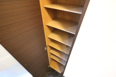 【内装】 | レオネクストイン園部 | シューズボックス完備により女性でも安心