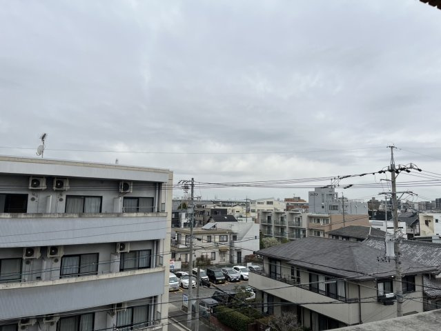 ハートイン尼ヶ坂｜名古屋市の賃貸ならMy賃貸の展望|ハートイン尼ケ坂
※リフォーム前