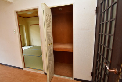 【内装】 | ギャレ近大前