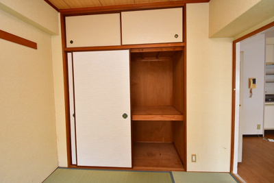 【内装】 | ギャレ近大前