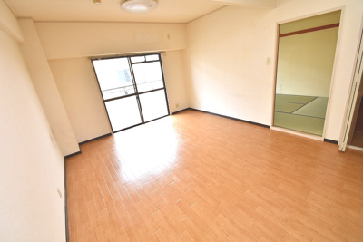 【居間・リビング】 | ギャレ近大前