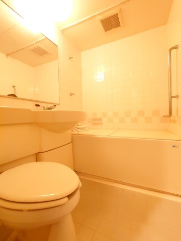 アーバンみらい東大宮東三番街　3号棟の浴室