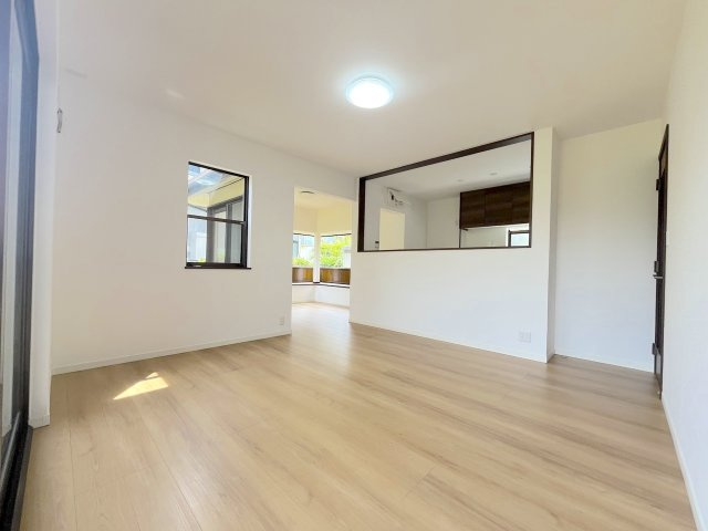 美しが丘南４丁目6-13戸建