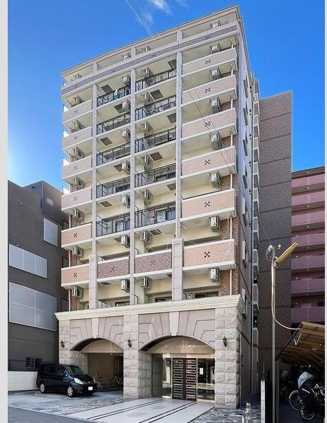 フレンシアノイエ東三国