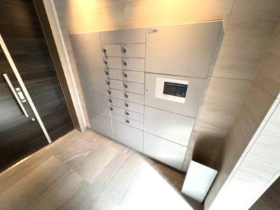 【玄関】 | プレミアス