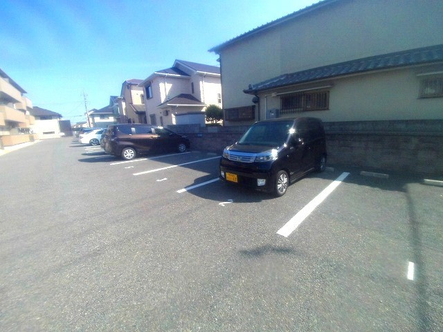 VILLADELSOLの駐車場