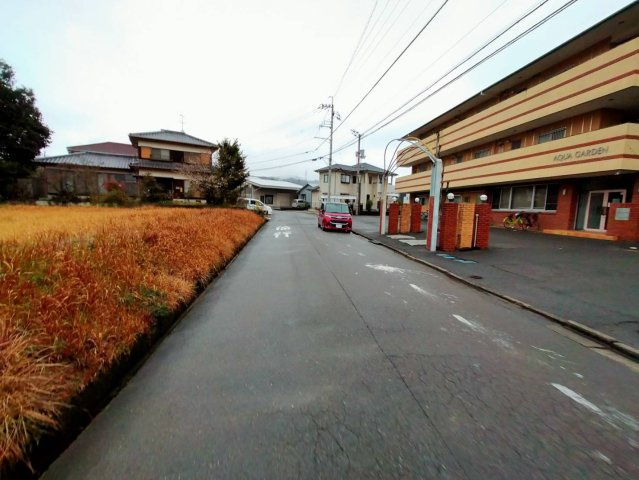 西条市下島山甲1999-11の周辺