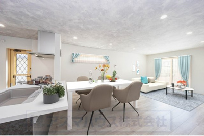 【居間・リビング】 | ライフフィールド大野台1丁目Ⅲ　2号地 | 印象的なカラーのクロスと表現豊かな木目が調和したリビング！ダウンライトにより空間全体がスッキリとまとまっています。※実際の室内写真にCGで家具等を配置しております。