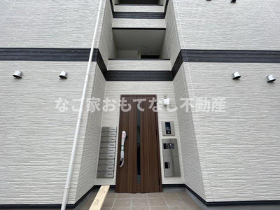 【エントランス】 | DEVELD水切