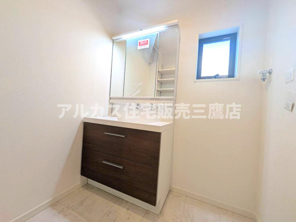 小金井市貫井南町１丁目 中央線 武蔵小金井駅 新築戸建の独立洗面台