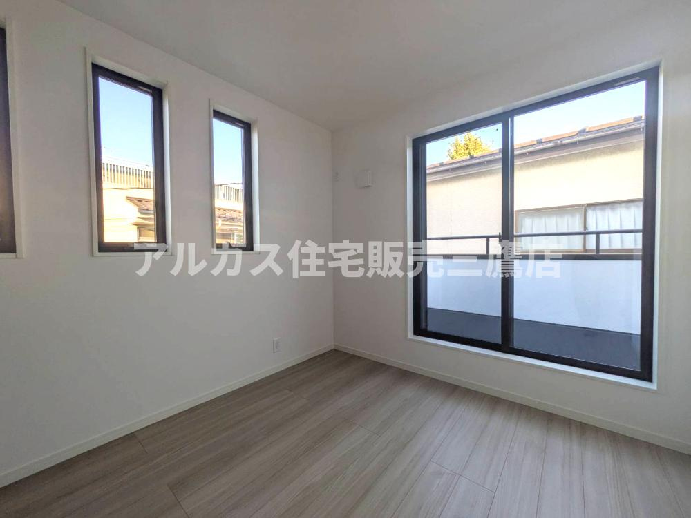 小金井市貫井南町１丁目 中央線 武蔵小金井駅 新築戸建の洋室