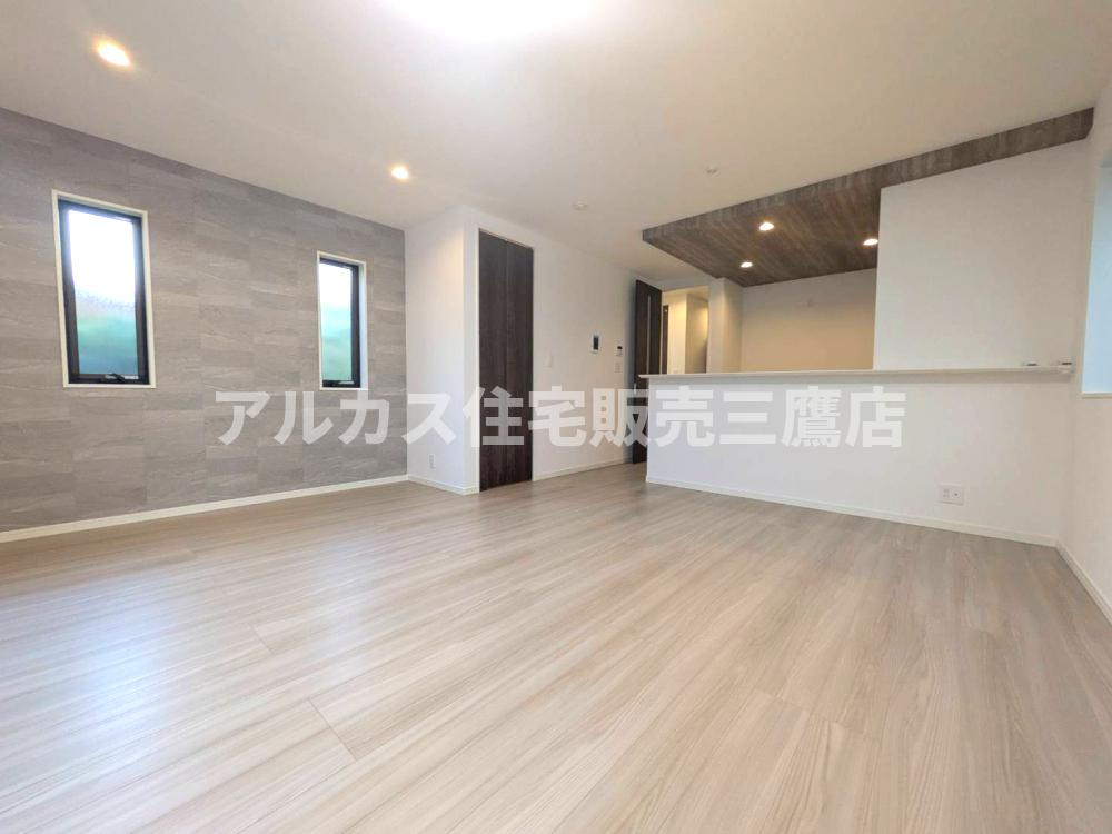 小金井市貫井南町１丁目 中央線 武蔵小金井駅 新築戸建の居間・リビング