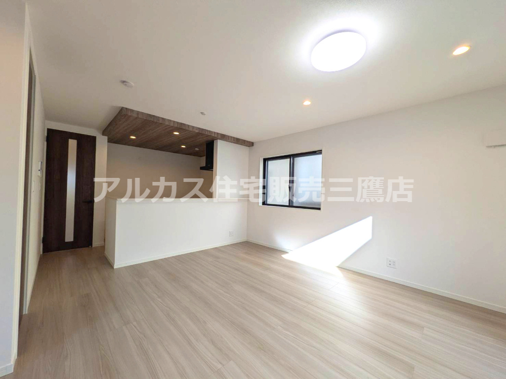 小金井市貫井南町１丁目 中央線 武蔵小金井駅 新築戸建の居間・リビング