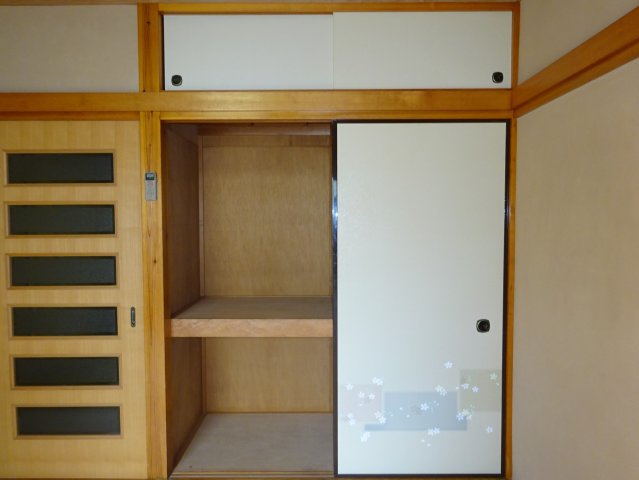 メゾン東小岩Ⅱの収納|別部屋同タイプ
