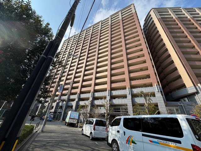 リーザス大阪の外観
