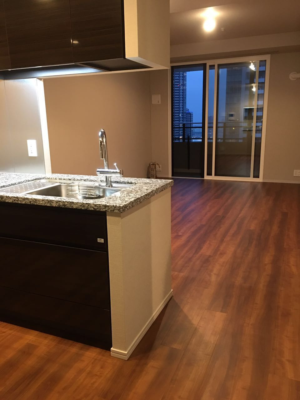 【居間・リビング】