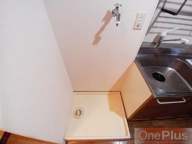 ヴィラ篠原の設備|洗濯機パン