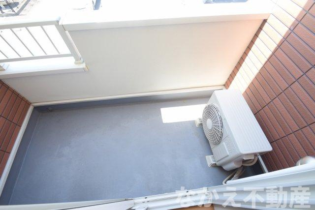 【バルコニー】 | 広々としたバルコニーです