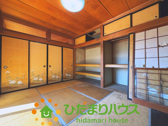 久喜市島川　中古一戸建ての収納