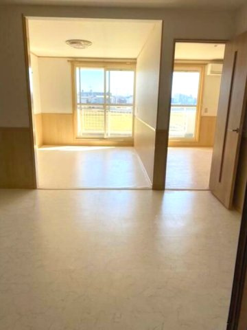 レジデンスFUTABAの居間・リビング