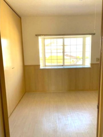 レジデンスFUTABAの洋室