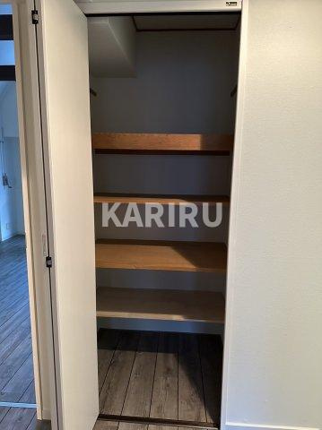 ユンヌ・ホワイエの収納