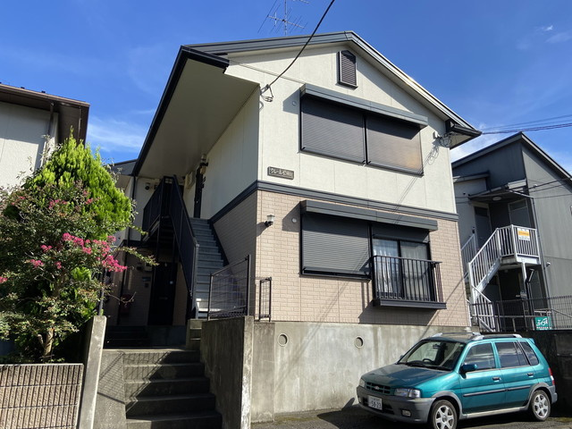 クレール松飛台の外観