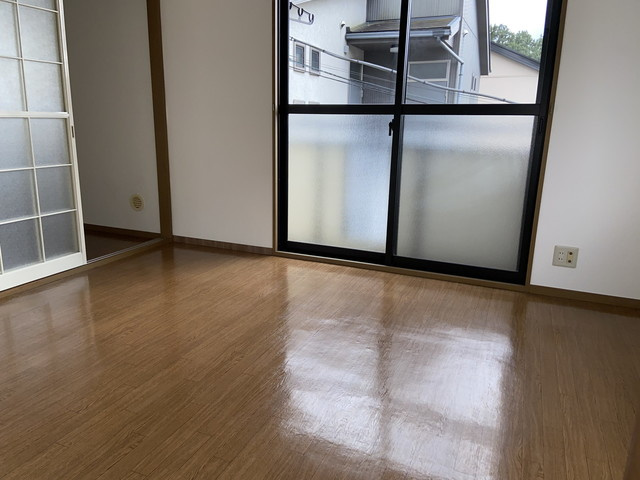 クレール松飛台の内装
