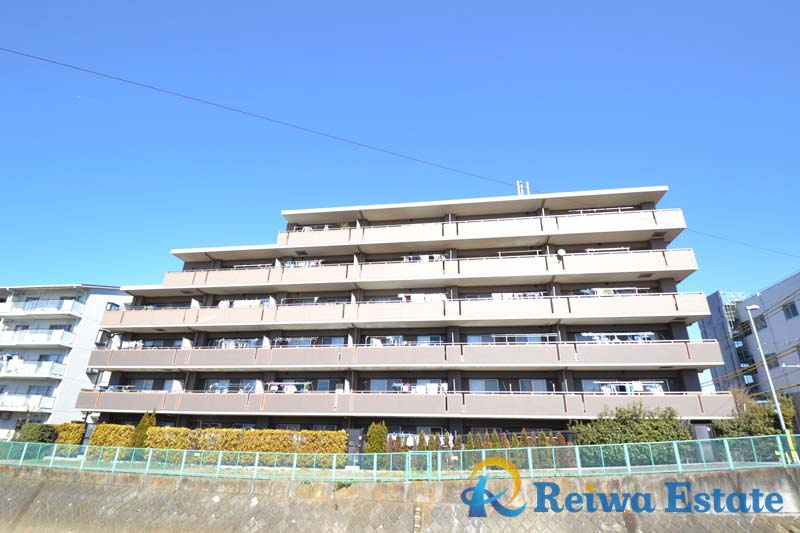 日神パレステージ湘南茅ヶ崎の外観